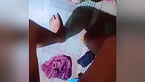 Today Exclusive- Desi Couple Showing Boobs And Fucked