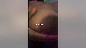 Today Exclusive- Desi Village Girl Showing Her Boobs And Pussy 3