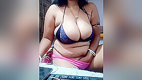 Today Exclusive- Sexy Desi Bhabhi Hot Live Show
