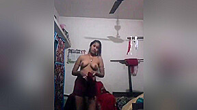 Today Exclusive- Sexy Desi Bhabhi Wearing Cloths