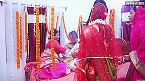 Today Exclusive-tharki Burha Nikala Suhagraat Manane Apne teen 18+ Nai Nawali Biwiyon Ke Sath Aur Kia Kand