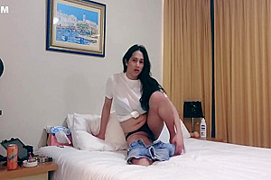 Trans Anairb Gorgeous Shemale Striptease And Play Her Cock