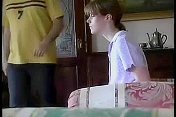 Un Slippering Pour Un Cutie Contrite