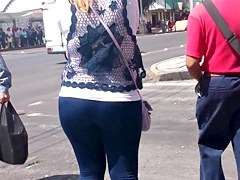 Un deliciosos culo en leggins