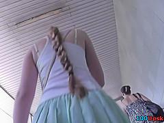 Upskirting video shows an amazing bubble ass bimbo
