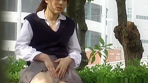 Urinating japanese ho
