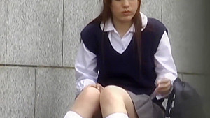 Urinating japanese ho