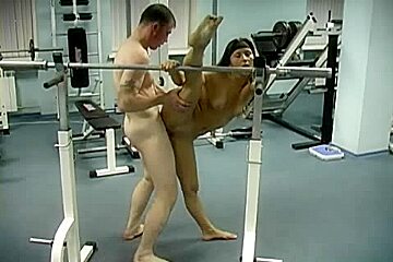 Wild kamasutra sex at gym