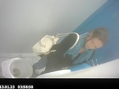 Women caught pissing in public toilet
