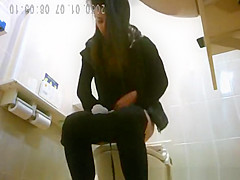 Women peeing in toilet video compilation