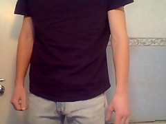 YOUNG GUY CUM 2