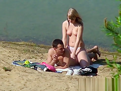 Young couple loves fucking at the beach