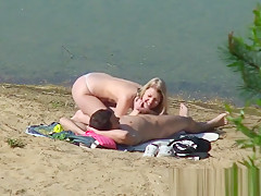 Young couple loves fucking at the beach