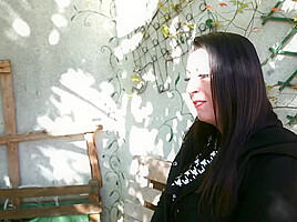 Yvanna, 35, trainer of competition horses!
