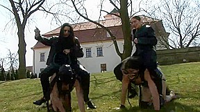 a race with riding slaves