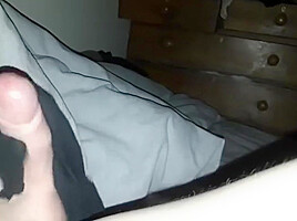 [abx][960] - British Twink Blows A Load In Bed