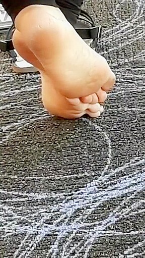 asian soles candid