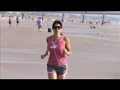 candid milf beach spy 23 huge huge jiggly tits