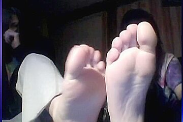 chatroulette girls feet 46