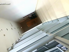 chinese girls go to toilet 136