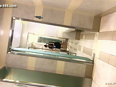 chinese girls go to toilet 136