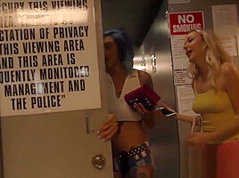 girls first time go gloryhole