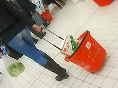 great ass candid  round ass jean mmmm