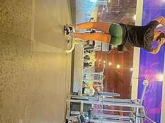 gym candid booty latina