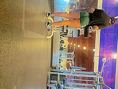 gym candid booty latina