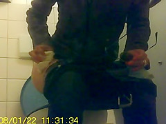 hairy mature hiedden taped sazz