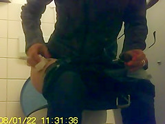hairy mature hiedden taped sazz