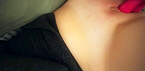 il se glisse entre mes fesses aprés la pipe