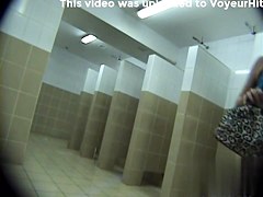 in public pool showers 3