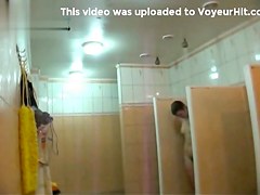in public pool showers 962