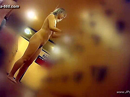 japanese public bathroom changeroom 86