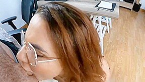 kat la secretaire comptable se tape Step son boss
