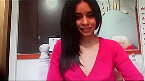 la mas hermosa del chat se masturba x cam