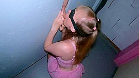 la totale en mode chienne au club libertin
