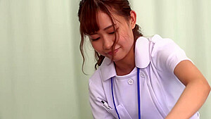 0002905_日本人の女性が激ピスされる腰振り騎乗位絶頂のエチ合体