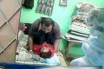 mature pakistani couple video
