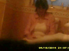 of mature girlfriend on the toilet