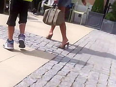 of sexy milf's perfect legs