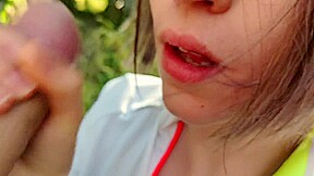 partie cul avec sa jolie femme dans la clairiére