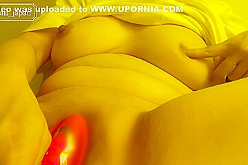 [short]乳首とクリトリス擦ったら、また中が寂しくなっちゃった あなたとhしてる妄想したらイキすぎちゃう　素人個人撮影　　유두와 클리토리스를 문지른 후 내 보지는 다시 외로워졌습니다  내