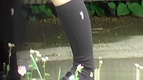 teen 18+ asian pees outside