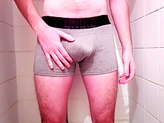 teen 18+ piss and cum
