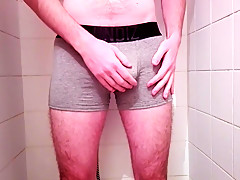 teen 18+ piss and cum