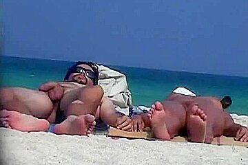 video shot a nudist beach exposing sexy babes sunbathing