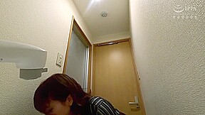 美巨乳セラピストがフル勃起したお客の肉棒に喰らいつく226wwwwwwwwwww