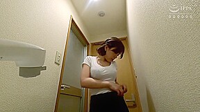 美巨乳セラピストがフル勃起したお客の肉棒に喰らいつく226wwwwwwwwwww